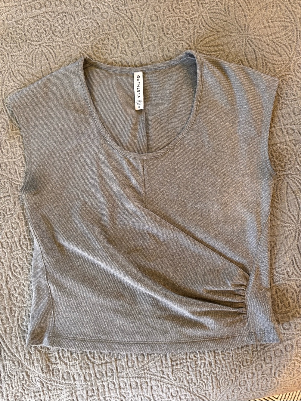 Athleta Heather Gray Sleeveless Scoop-Neck Tank